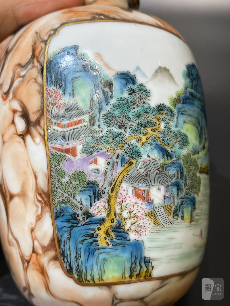 清乾隆 唐英 仿石纹釉开光洋彩山水人物图灯笼瓶 - 图12